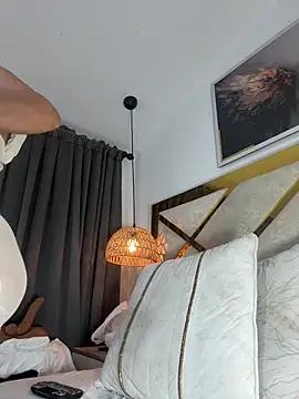 Angel_Perv 现场XXX聊天