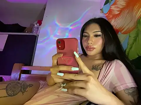 Megan_sativaのウェブカメラショー