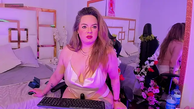 Chat XXX en directo de AvaMiia
