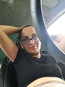 Chatroom XXX en direct de mariahotgirl