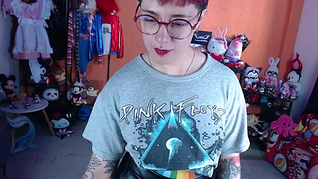 MissMiia2 live XXX chat
