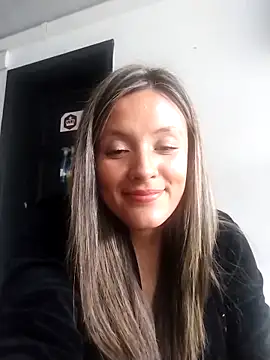 CynthiaMore's Webcam Show