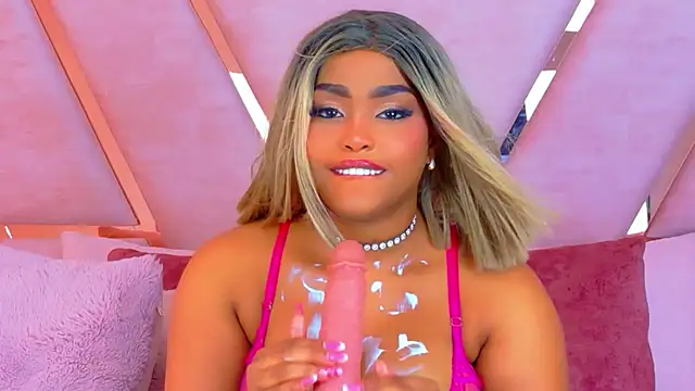 Онлайн чат XXX TiannahGlow