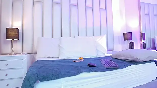 aandreaperez Show in webcam