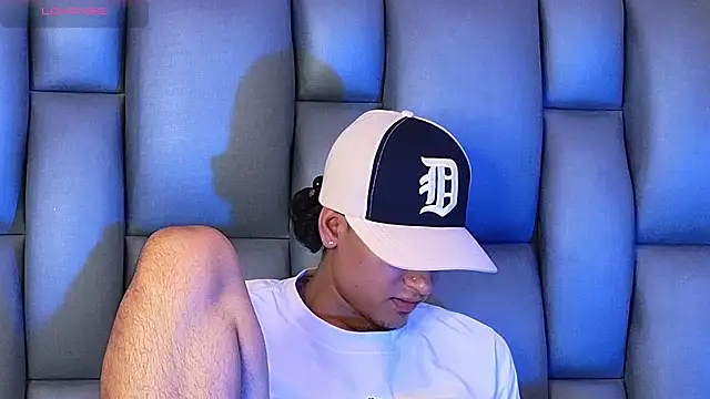 mohamed_malik's Webcam Show