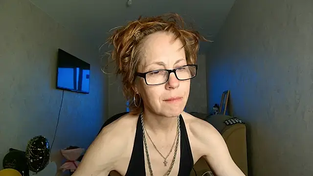 Chat XXX en directo de LioraWeiss