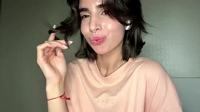 JessiaRuezga's Webcam Show