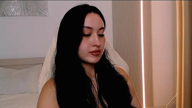 Chat +18 de Ann__Cute ao vivo