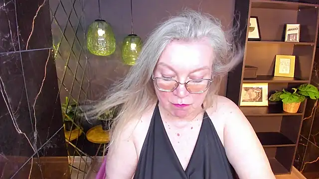 NataliMellow's Live XXX Chat