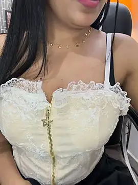 Chat XXX ao vivo de escape_with_me