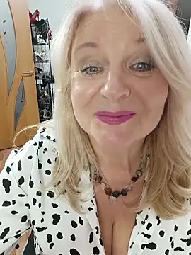 AvrilMillers – Live XXX-chat