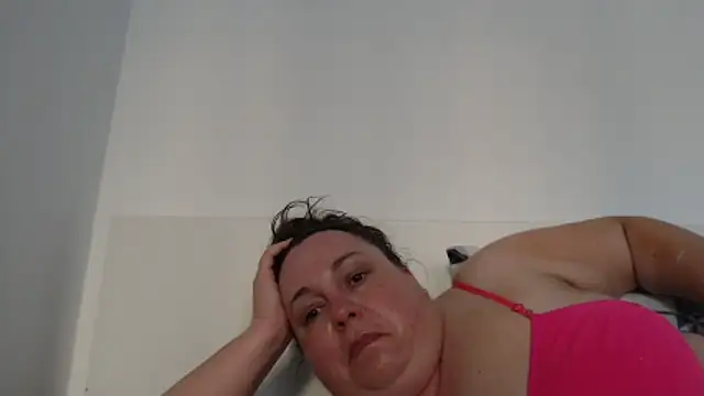 Chat +18 de WendyRhoades ao vivo