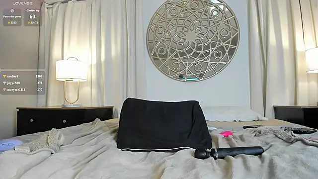 Aprillbrunette Chat XXX in diretta