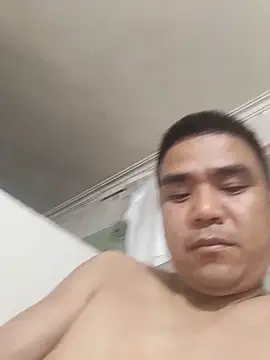 Tinh_love webkamerás műsora