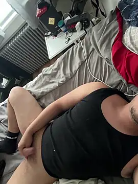 luv_chino's Webcam Show
