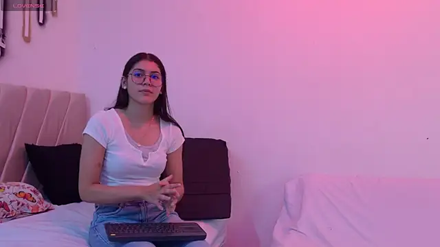Онлайн чат XXX sweetauracouple