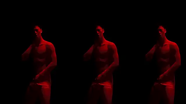 HOT-001のライブXXXチャット