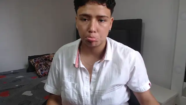 BlakeTaylor21's Live XXX Chat