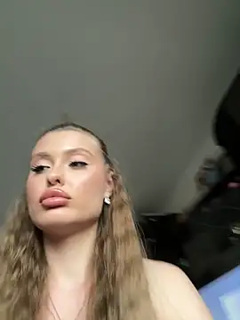 Sweet__Milly Webcamshow