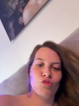 newMichellen Webbikameraesitys