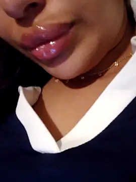 Sexlove1xo Webcamshow