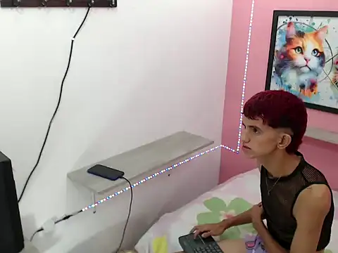 twink_baby_18 – webcam-show