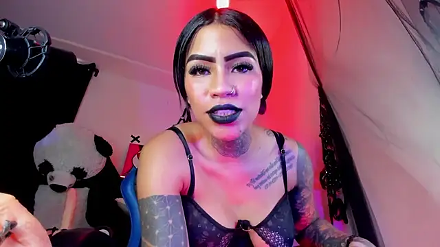 deborah_tatto's Live XXX Chat