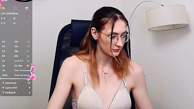 LoraLanett – Live XXX-chat