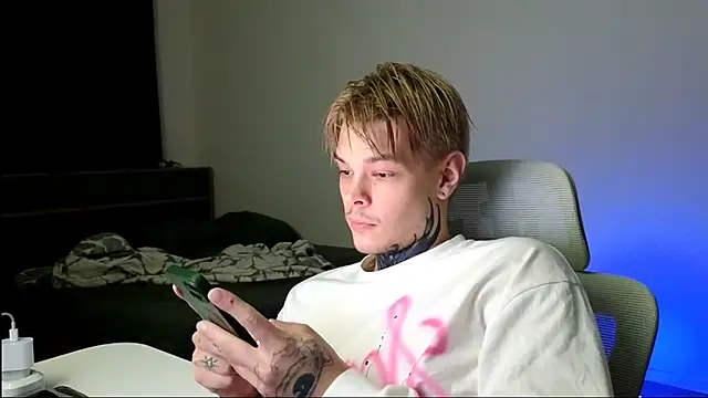 DENIS_HERE – Naživo XXX chat