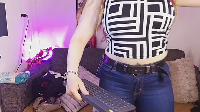 Nathaly_stepmom4 라이브 XXX 채팅