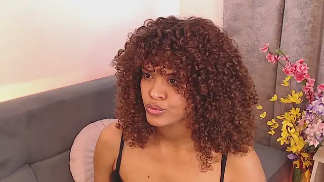 دردشة Amelia_bss الجنسية المباشرة