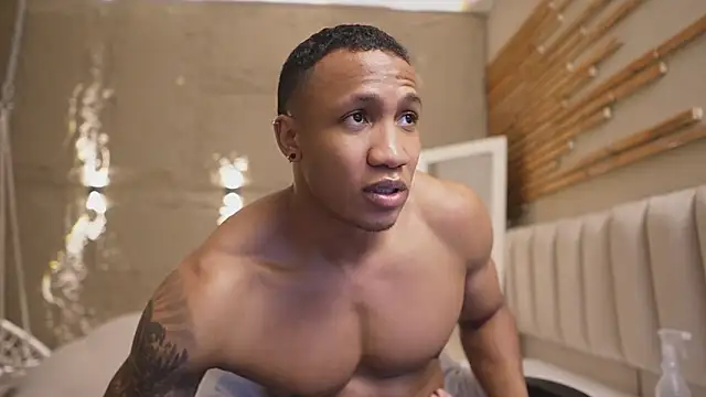 Logan_Varela 网络视讯表演