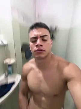andrey2105 Webcam Show