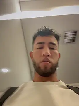 liam_bronw Pertunjukan Webcam
