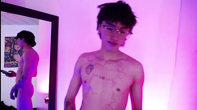 wild_kaiven Webcam show
