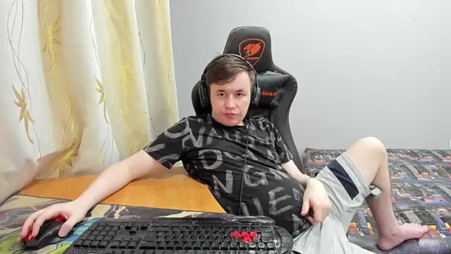 Вебкам-шоу iliaskrislove