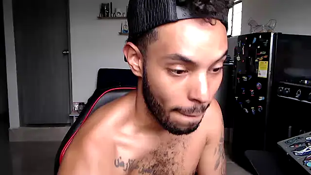 colinbrownn Live XXX chat