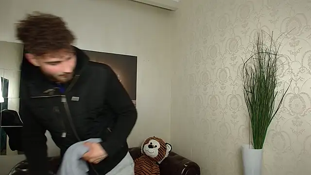 Živý XXX chat KyloEast