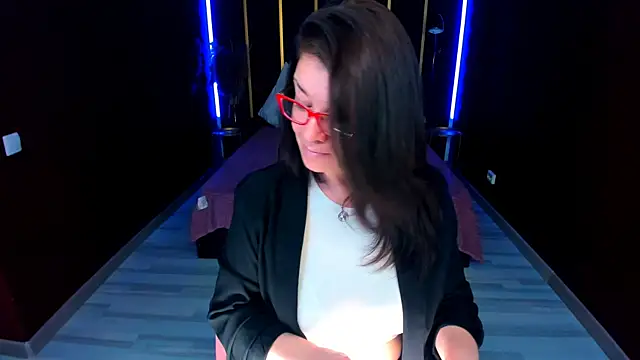 AnaMills Chat XXX live