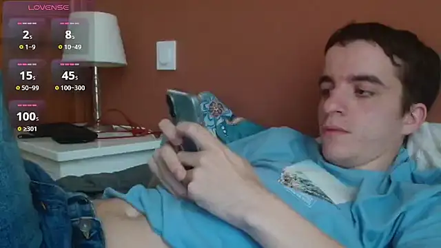 Tombgy07's Webcam Show