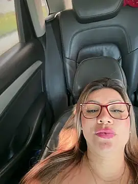DIANITA_1988's Live XXX Chat