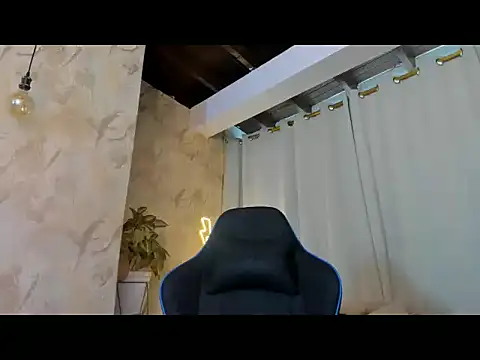 RONNY_COLTON webcam show
