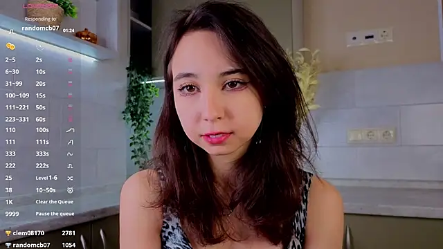NerixalVire Chat XXX in diretta