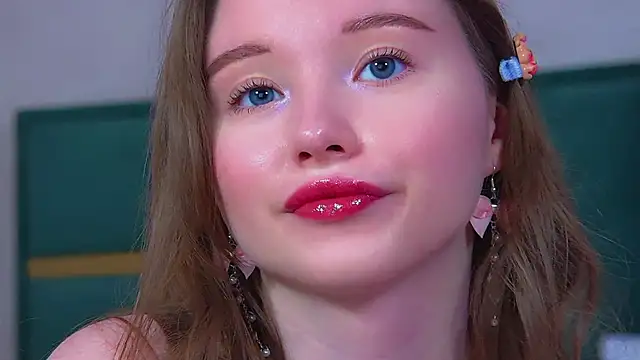 Chatroom XXX en direct de KeiraAsti