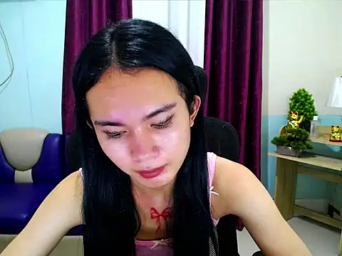 devine_goddess Pertunjukan Webcam