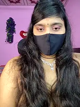 Maiya_Amber Chat XXX in diretta
