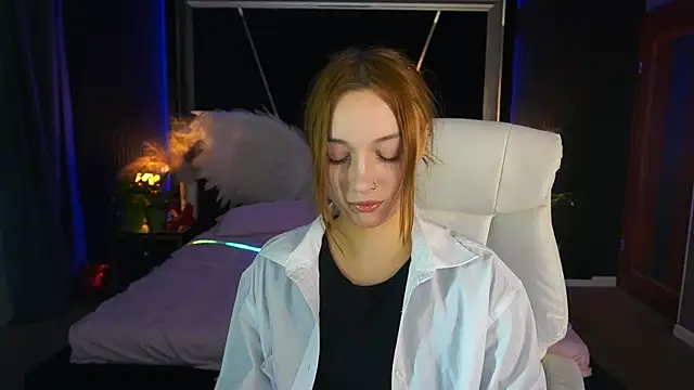 Chat XXX en directo de LizzaMoonn