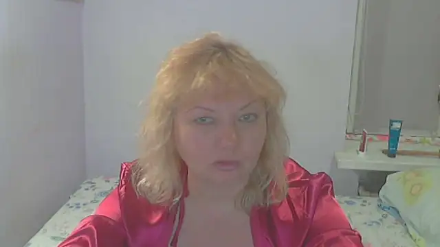 Chatroom XXX en direct de Lusi-777