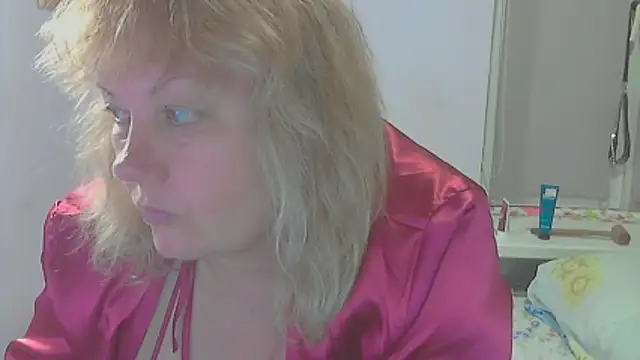 Chat XXX en directo de Lusi-777