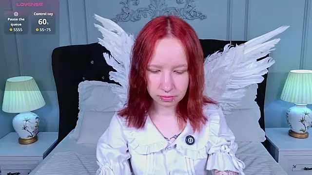 Pokazy przed kamerką – Mi_Mi_Mia